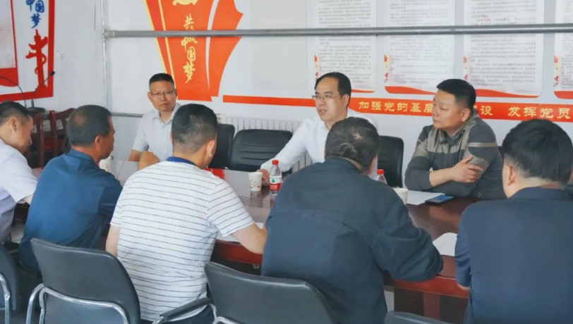 河北旅投集团党委书记、董事长张景山到康保县对口帮扶村进行调研
