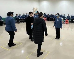 致敬“她”力量|世纪物业3.8妇女节系列活动温情举